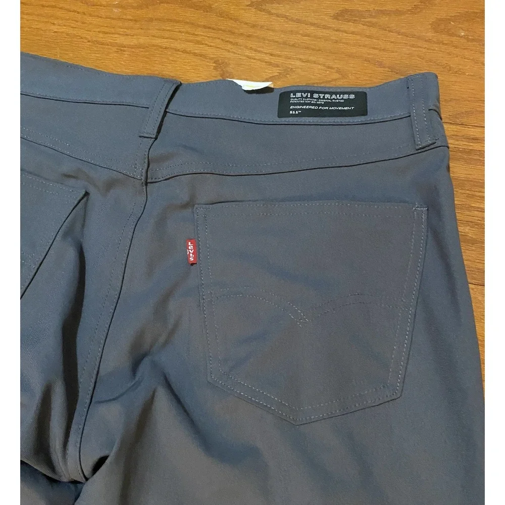 Levi Men 511 Slim Tech Five Pocket Pants - Charcoal Gray 34x30 New! NWT $60